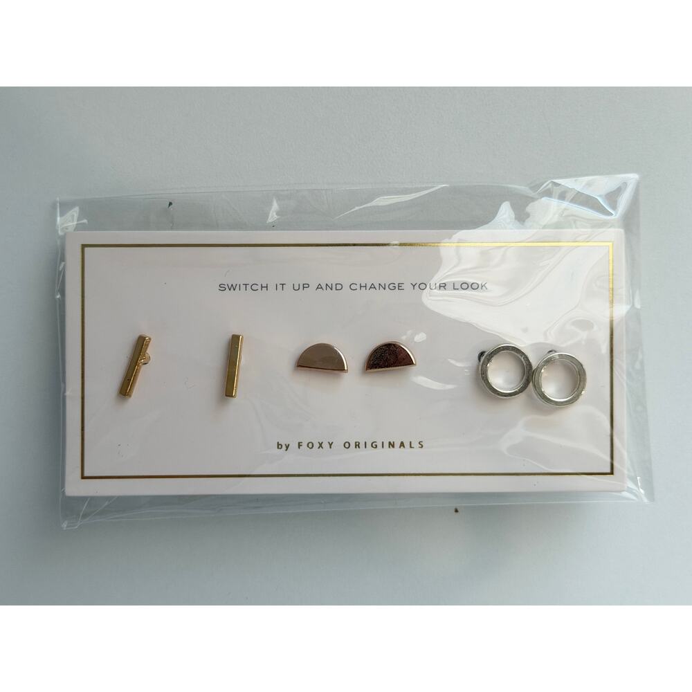 NWT FOXY ORIGINALS for Causebox Stud Earrings